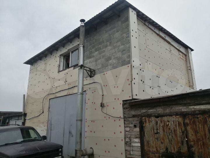 Гараж, > 30 м²