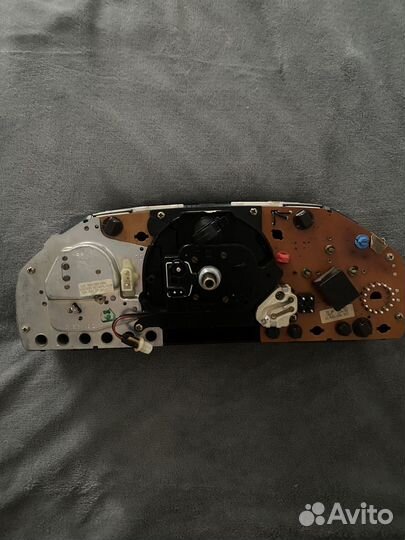 Спидометр mercedes w124