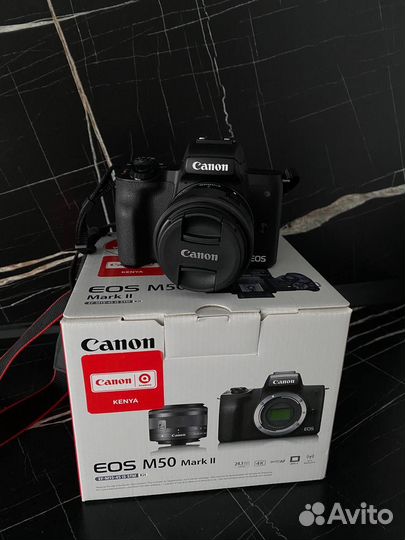 Беззеркальный фотоаппарат Canon EOS M50 Mark II
