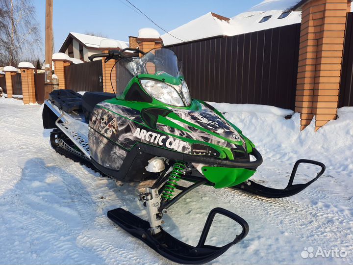 Arctic Cat M-8