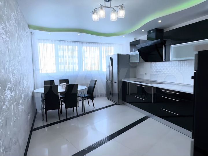 3-к. квартира, 83,7 м², 9/9 эт.