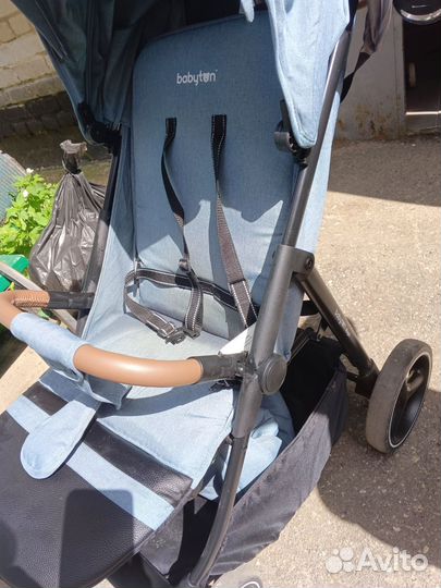 Прогулочная коляска