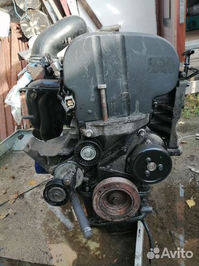 Двигатель Ford escape 2 0