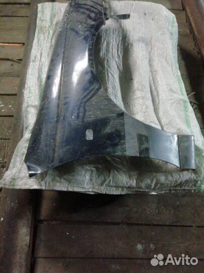 Крыло переднее правое Toyota Caldina