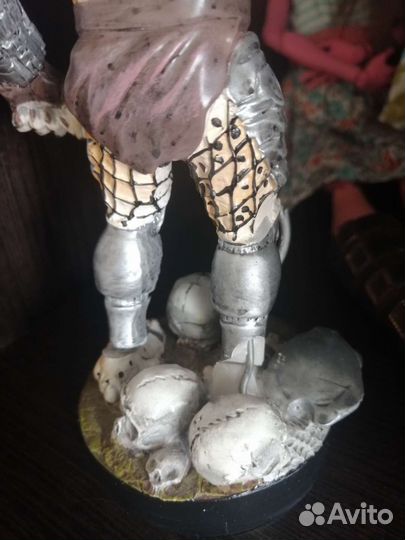 Фигурка хищника predator