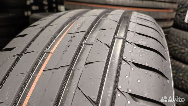 Nokian Tyres Hakka Black 2 SUV 235/65 R18 110W