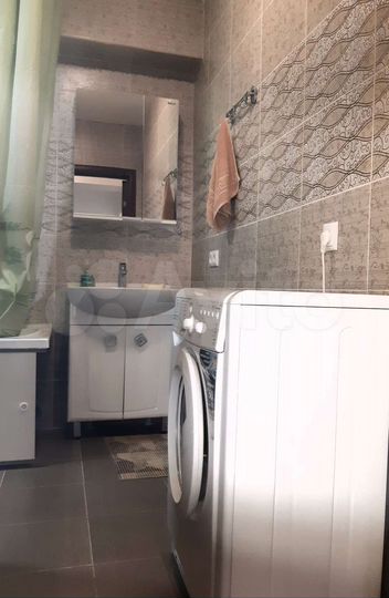 3-к. квартира, 80 м², 4/9 эт.