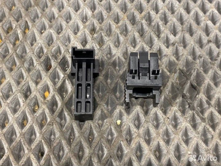 Концевик педали тормоза Bmw X5 E53 M54 2004