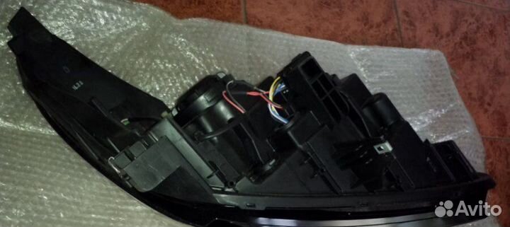 Фара передняя левая Chevrolet Malibu 8 2012