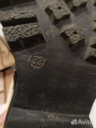 Продам туфельки