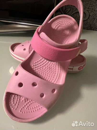 Сандалии crocs c11