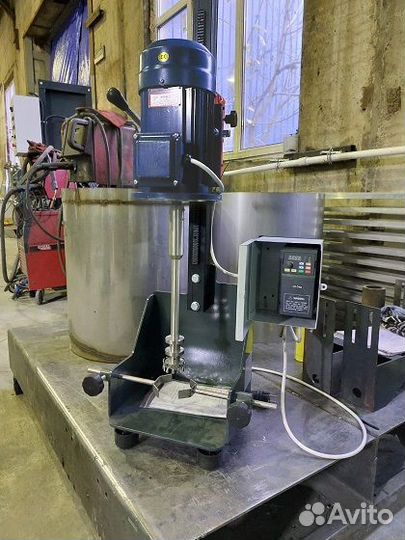 Лабораторный диссольвер