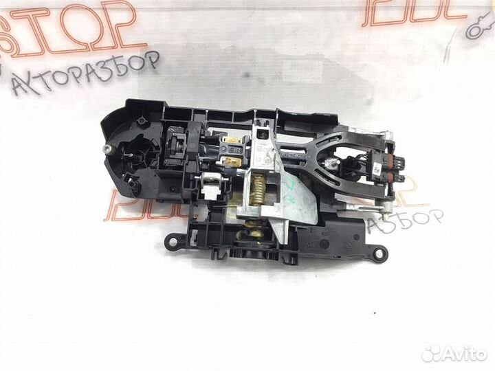 Внешняя ручка передней левой двери BMW 5-серия F1