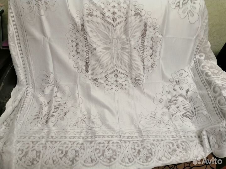 Скатерть салфетки новые