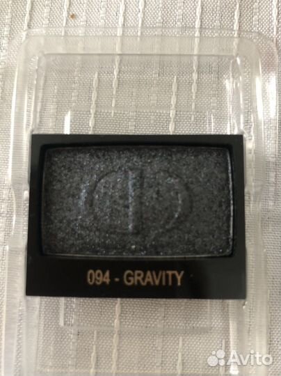 Помады, тени, лак для ногтей и тд Люкс Dior новое