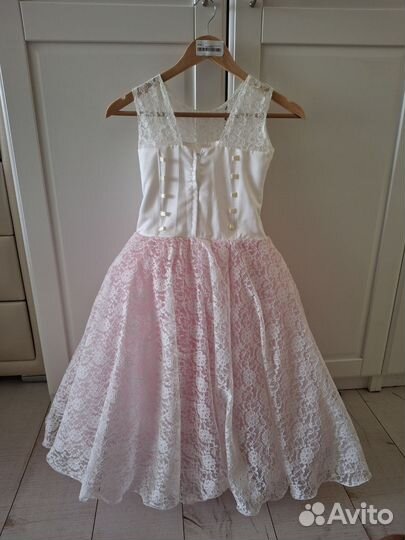 Платье для девочки нарядное пышное