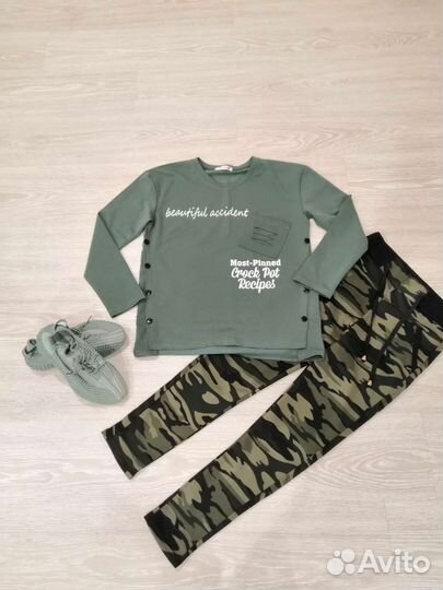 Костюмы спортивные.Одежда для фитнеса.Размер 42-50