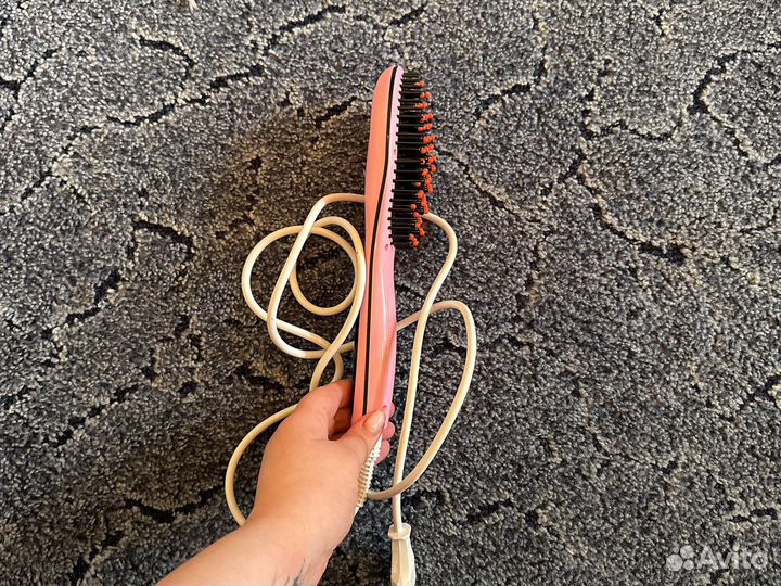 Расческа-выпрямитель