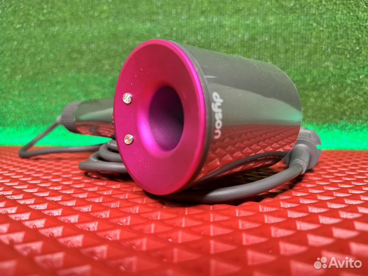 Фен Dyson Supersonic