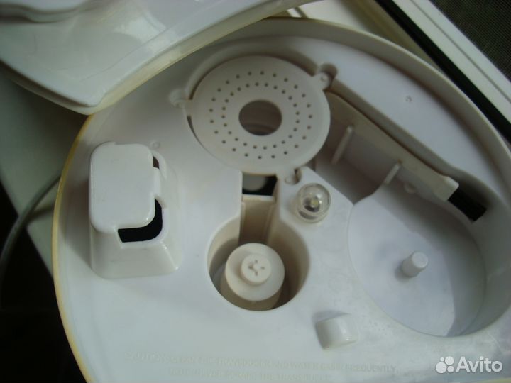 Увлажнитель воздуха VES V-HI10