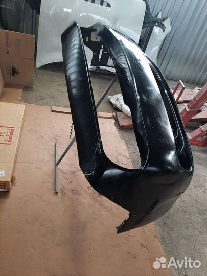 Бампер передний dodge challenger hellcat