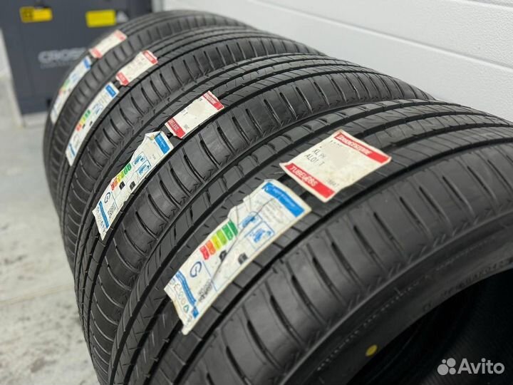 Bridgestone Alenza 001 275/55 R20 114V