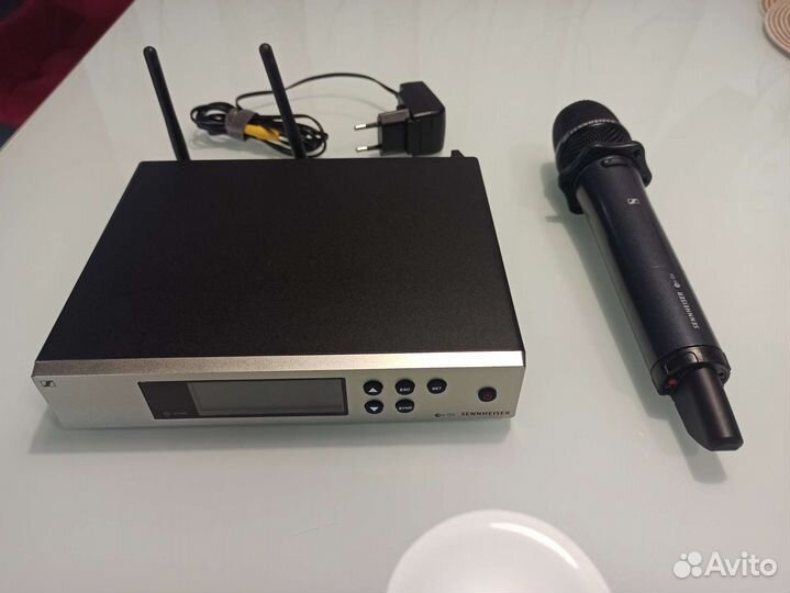 Радиосистема Sennheiser EW 100 G4-835