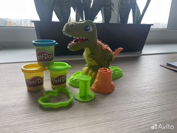 Play doh динозавр игрушка