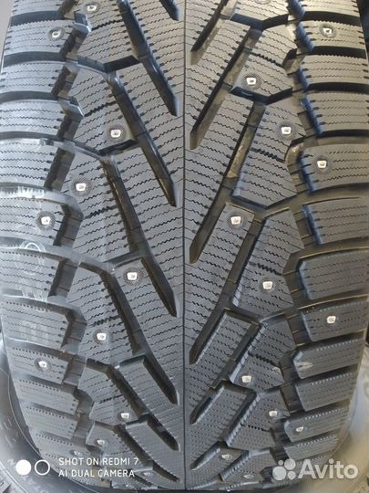 Pirelli Ice Zero 275/40 R21