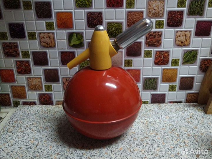 Сифон для газировки СССР