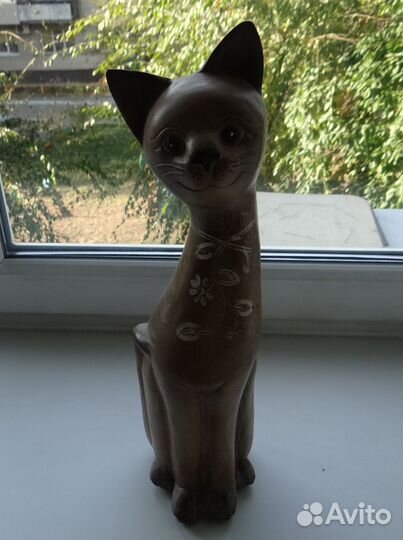 Продам фигурку Кота из дерева