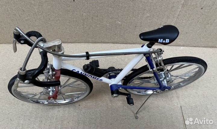 Модель велосипеда MB Hobby Cycling 1:10