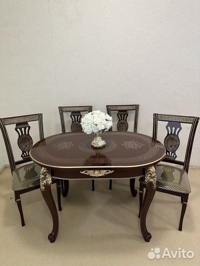 Обеденная группа стол и стулья новые Версаче