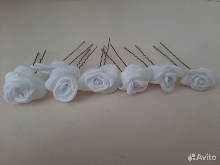 Шпильки с цветочками 7 штук