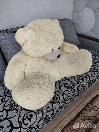 Плюшевый медведь