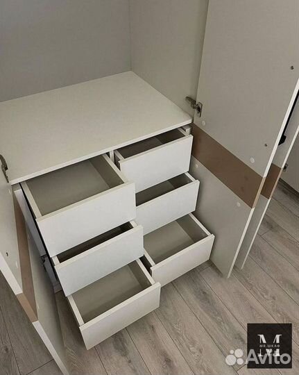 Шкаф распашной с фрезерованными фасадами