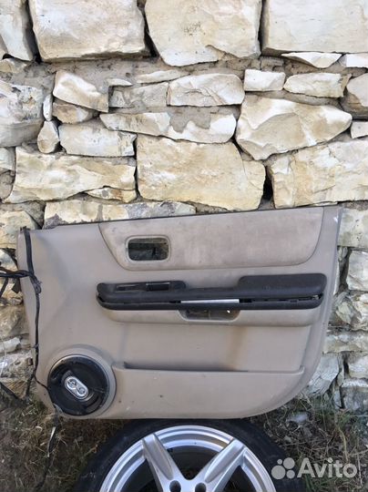 Обшивка дверная правая передняя nissan x-trail т30