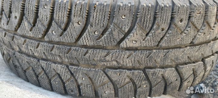 Bridgestone Ice Cruiser 7000 185/65 R15