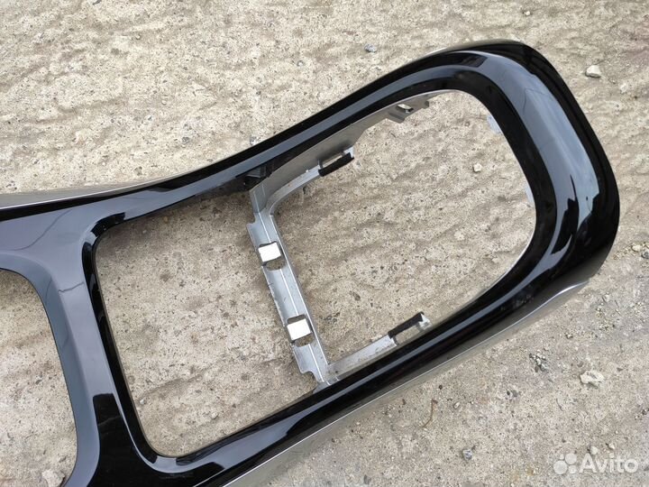 Накладка центральной консоли на Opel Astra J