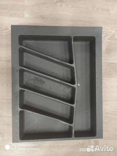 Лоток для столовых приборов