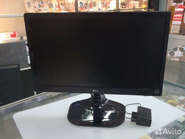 19.5" LG 20M47D-B 1600x900 16:9 250кд/м2 1000:1