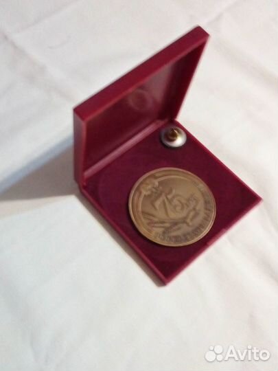 Редкая Настольная медаль.Люкс