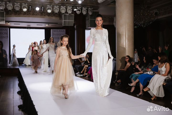 Свадебное платье 44 46 новое