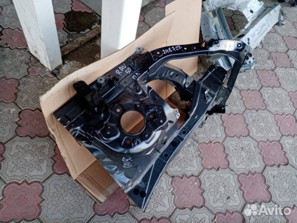 Передний левый лонжерон четверть Toyota Rav 4 XA50