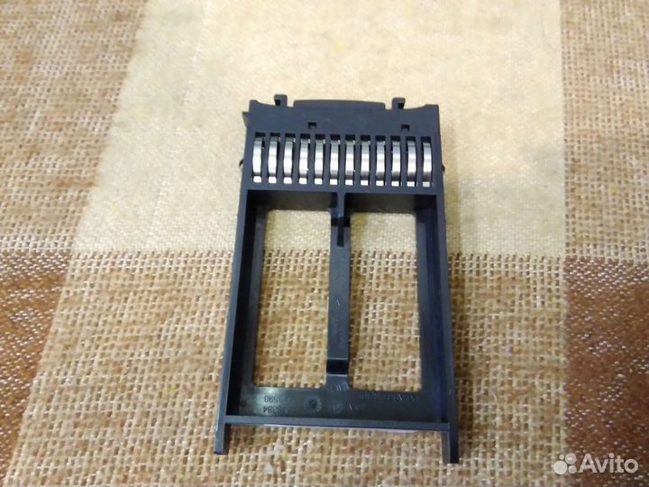 Заглушка HDD для серверов HP gen5-gen7