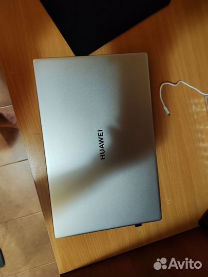 Huawei matebook d15