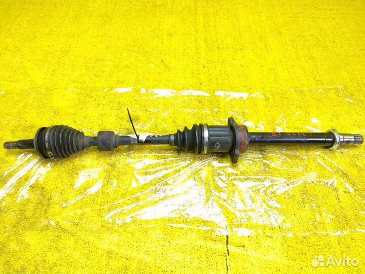 Привод передний правый Toyota Avensis