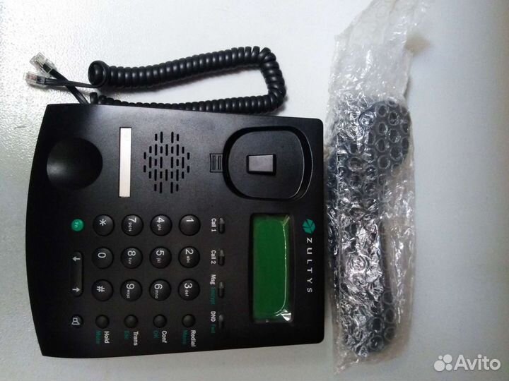 SIP телефон zultys