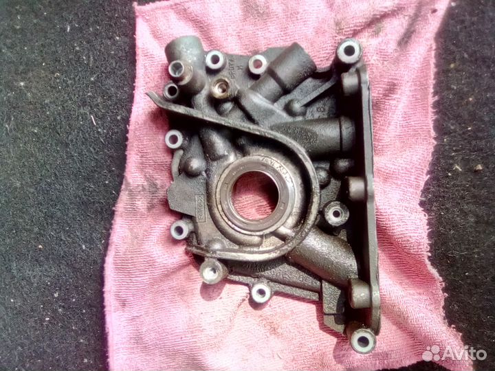 Масляный насос Ford Focus 2