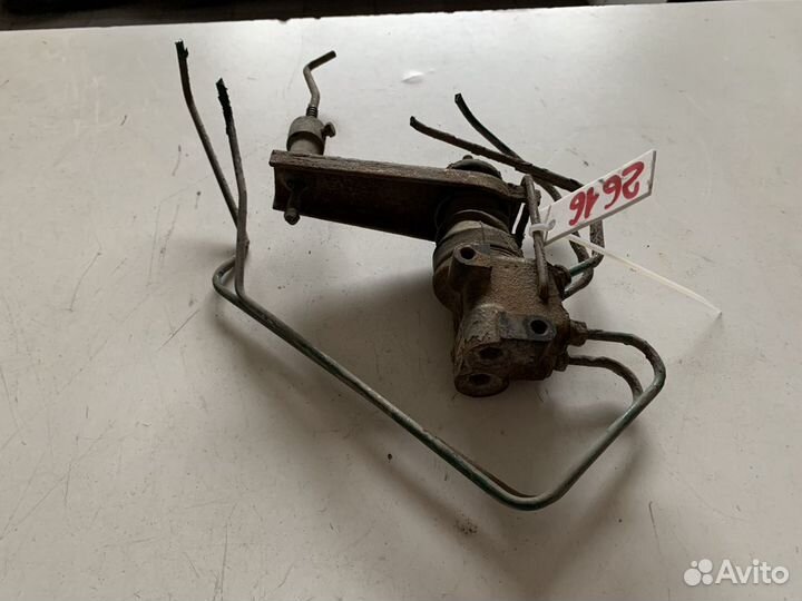 Распределитель тормозных сил Renault Logan